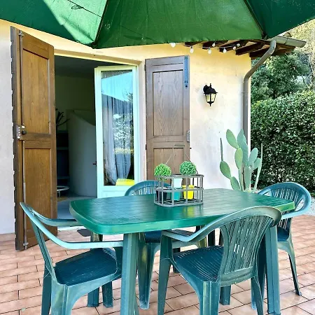 Hébergement de vacances Secret Garden With Exclusive Depandance In *