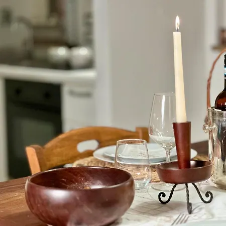 Hébergement de vacances Secret Garden With Exclusive Depandance In *