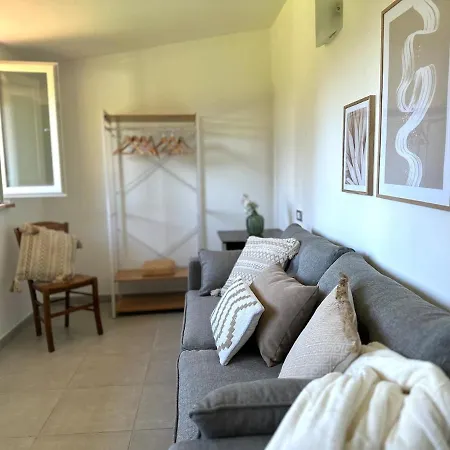 Secret Garden With Exclusive Depandance In * Περούτζια