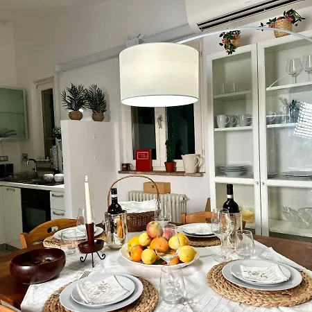 Hébergement de vacances Secret Garden With Exclusive Depandance In