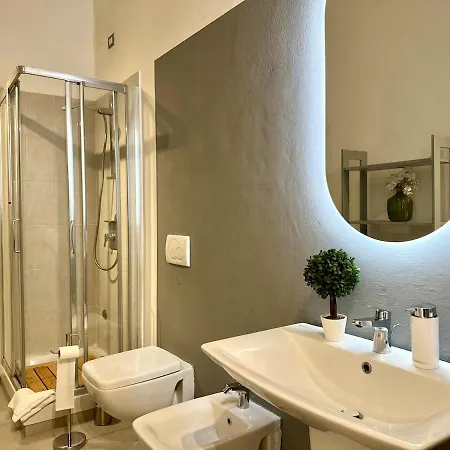 Secret Garden With Exclusive Depandance In Pérouse